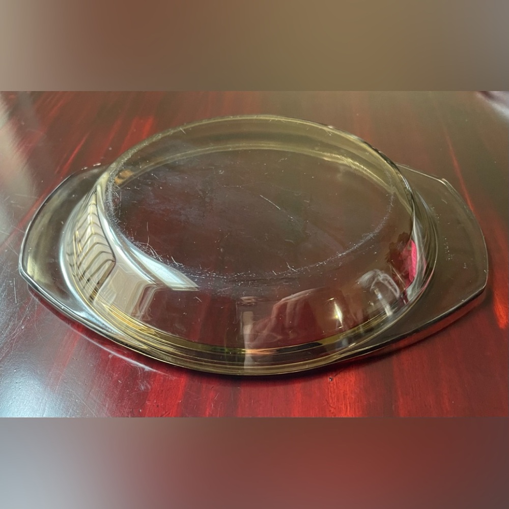 Pyrex France Amber Raised Handled Lid #2 9”
